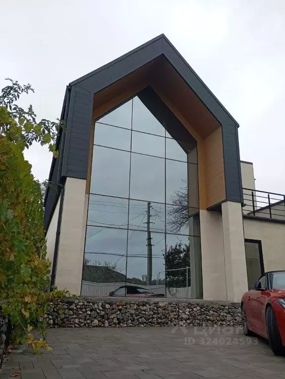 Дом в Ставропольский край, Ставрополь ул. Островского, 13 (249 м) - Фото 1