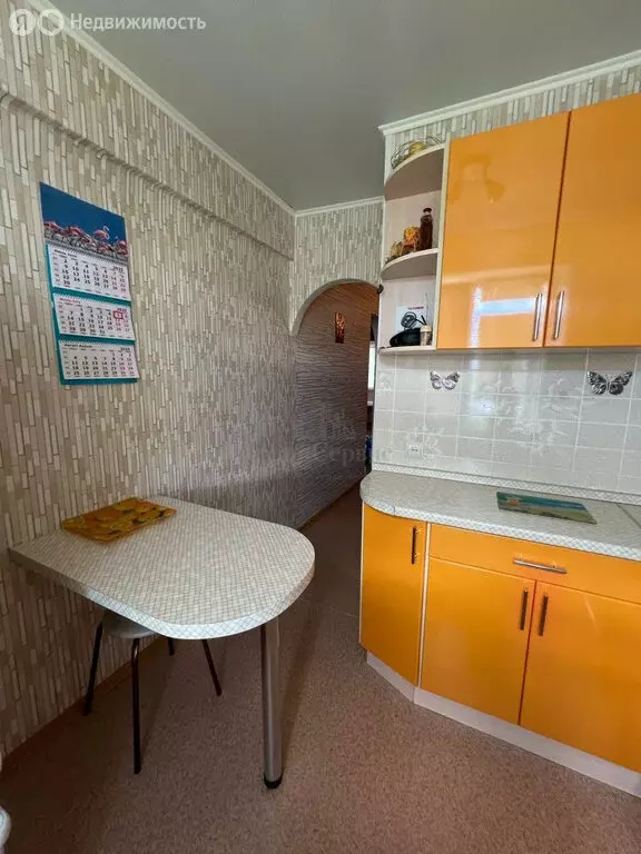 2-комнатная квартира: Киреевск, улица Комарова, 15 (48 м) - Фото 1