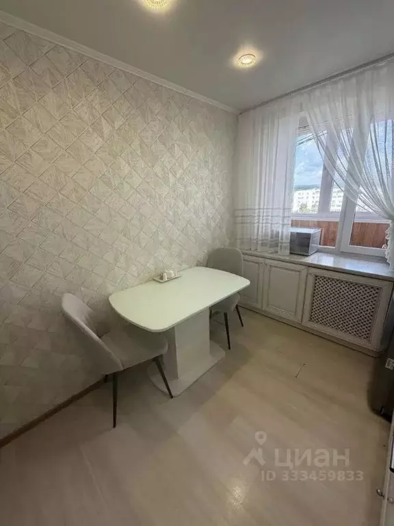 3-к кв. Татарстан, Альметьевск ул. 8 Марта, 31 (67.1 м) - Фото 2