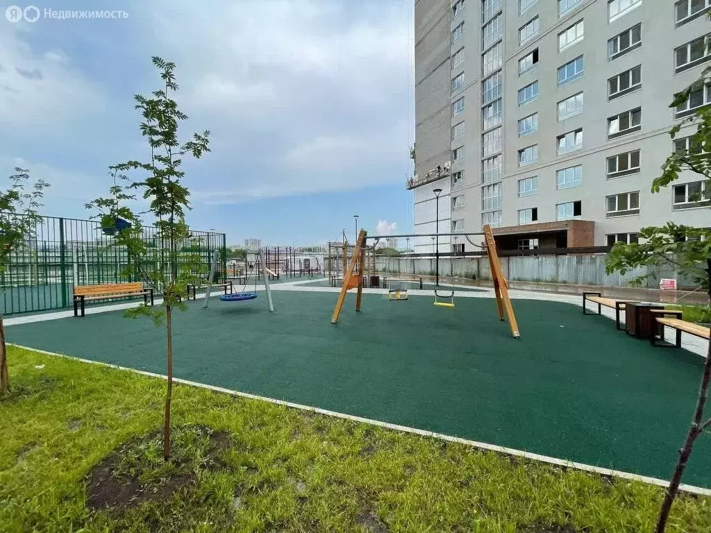 2-комнатная квартира: Оренбург, улица Неплюева, 2 (74.2 м) - Фото 0