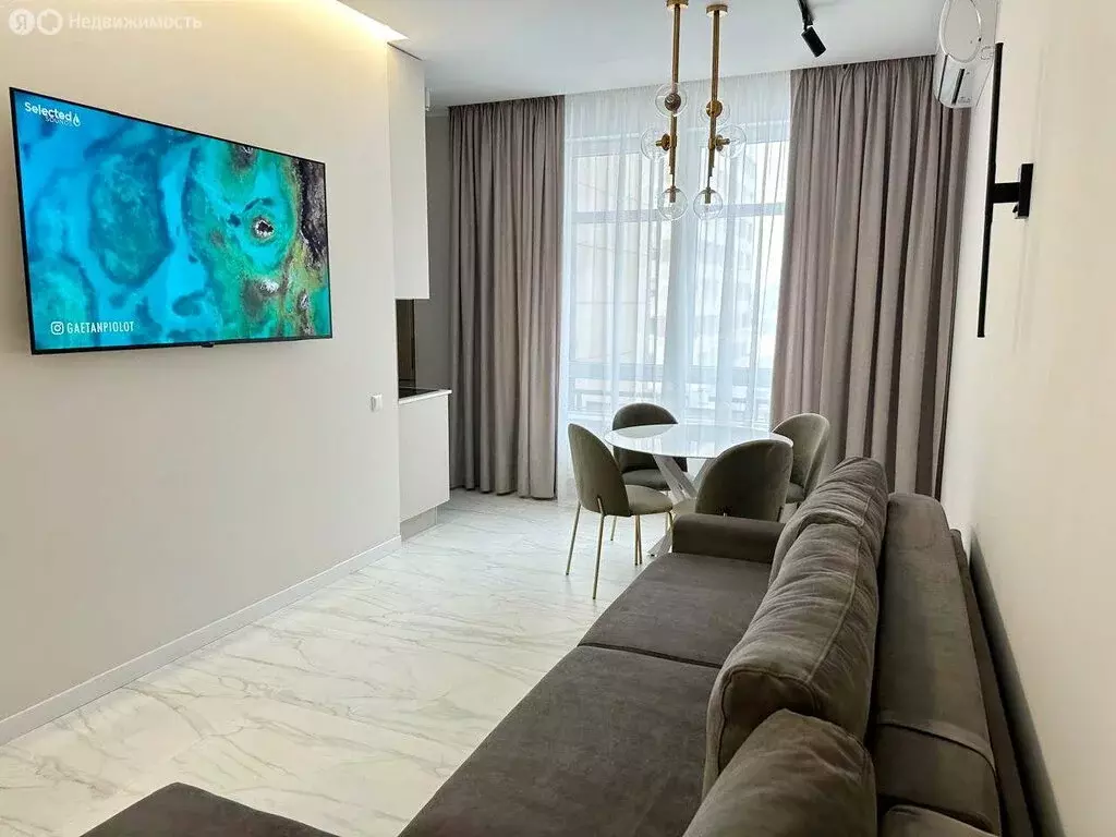 2-комнатная квартира: Воронеж, улица Карла Маркса, 67/2 (84 м) - Фото 1