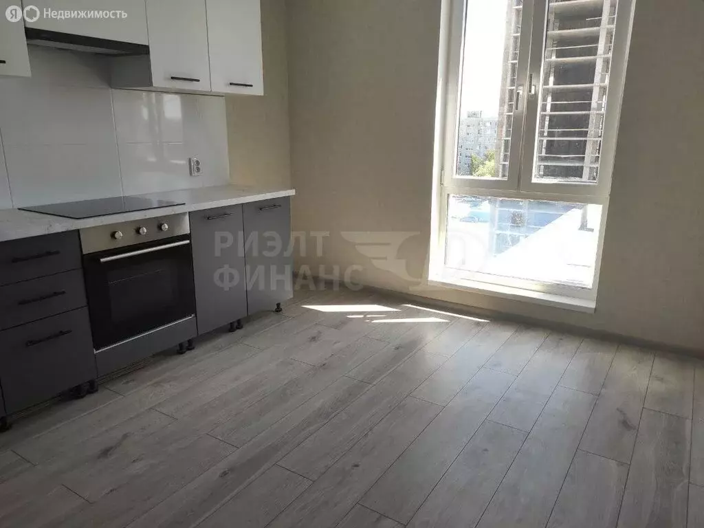 1-комнатная квартира: Калининград, улица Гайдара, 90 (38 м) - Фото 1