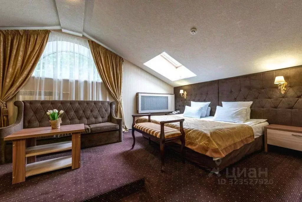 Комната Ярославская область, Ярославль пл. Челюскинцев, 14 (26.0 м) - Фото 1