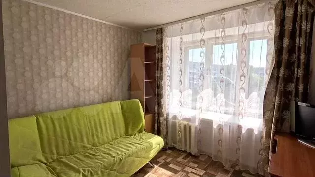 Комната 30 м в 4-к., 4/5 эт. - Фото 1