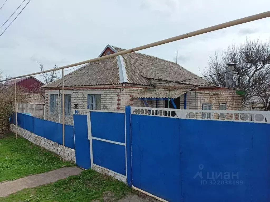 Дом в Калмыкия, Элиста ул. Автомобилистов, 18 (115 м) - Фото 0