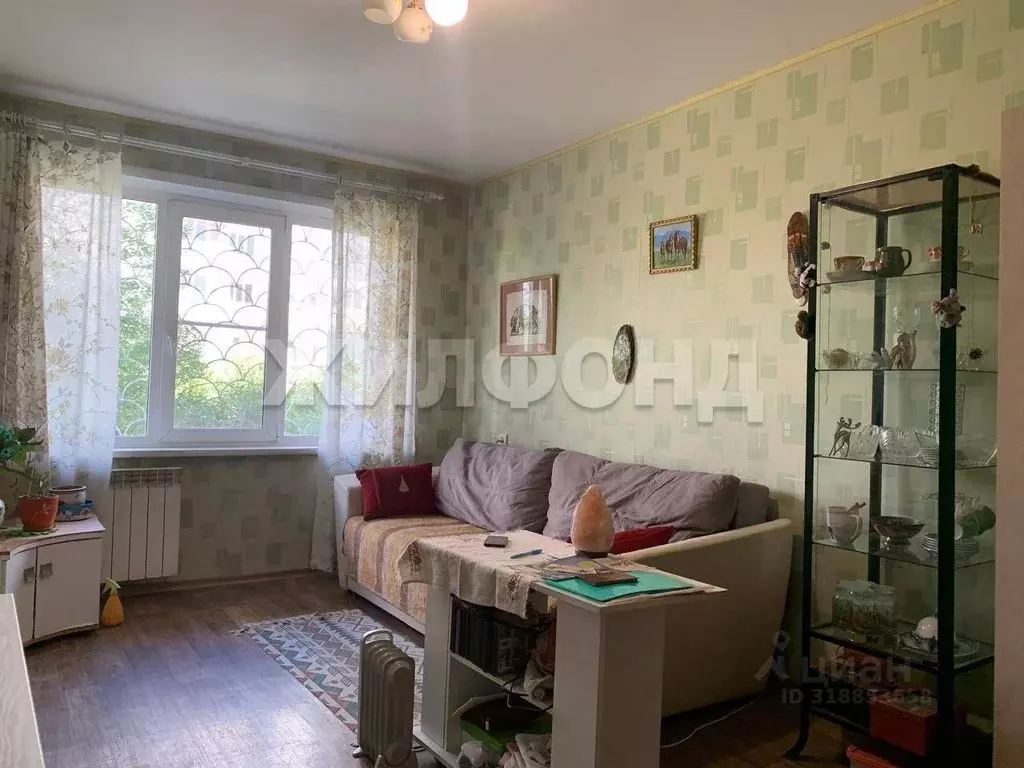 2-к кв. Новосибирская область, Новосибирск Троллейная ул., 22 (43.6 м) - Фото 0