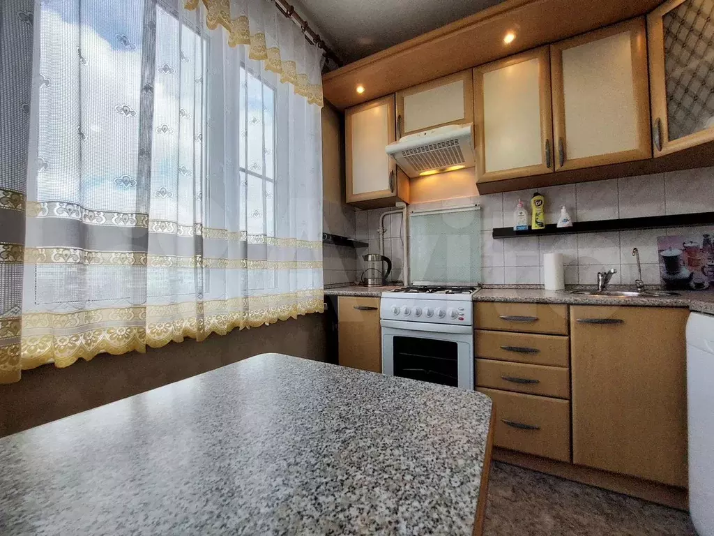 2-к. квартира, 45 м, 6/9 эт. - Фото 0