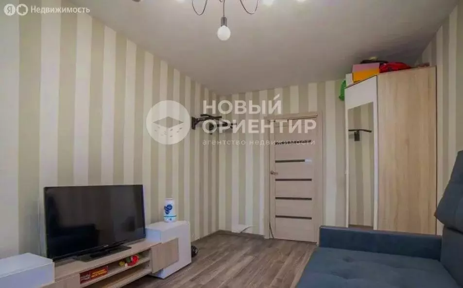 3-комнатная квартира: Екатеринбург, Ереванская улица, 28 (81.6 м) - Фото 2