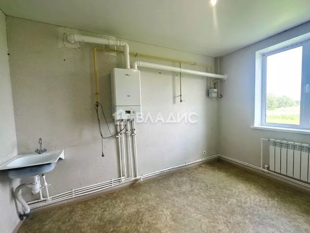 2-к кв. Калужская область, Перемышльский район, Сильково с/пос, д. ... - Фото 1