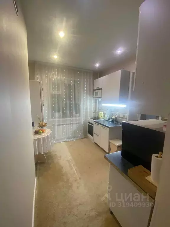 2-к кв. Саха (Якутия), Якутск ул. Газовиков, 19Б (47.0 м) - Фото 0