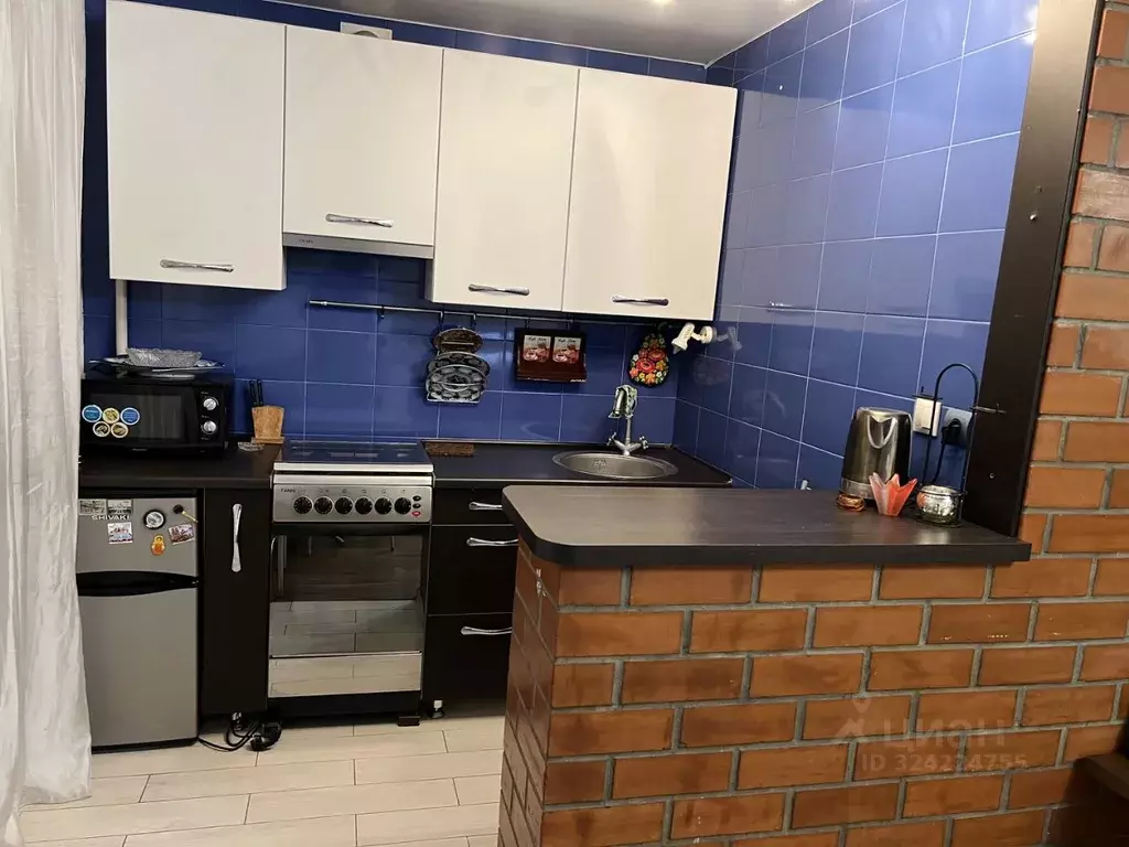 3-к кв. Волгоградская область, Волгоград просп. Маршала Жукова, 149 ... - Фото 1