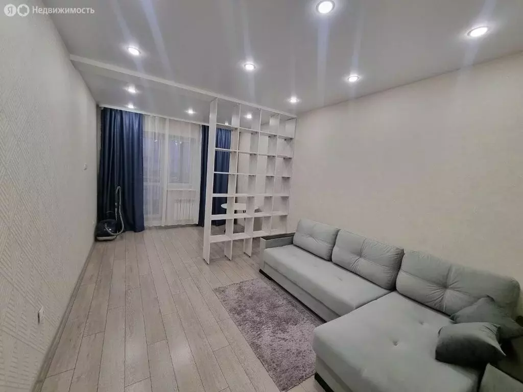 Квартира-студия: Иркутск, переулок Археолога Михаила Герасимова, 6 (36 ... - Фото 1