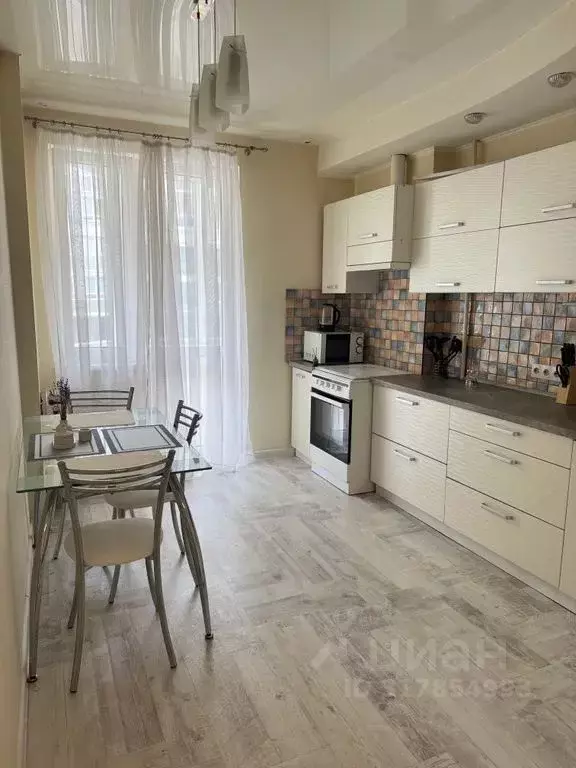 1-к кв. Калининградская область, Калининград Красносельская ул., 82к1 ... - Фото 0
