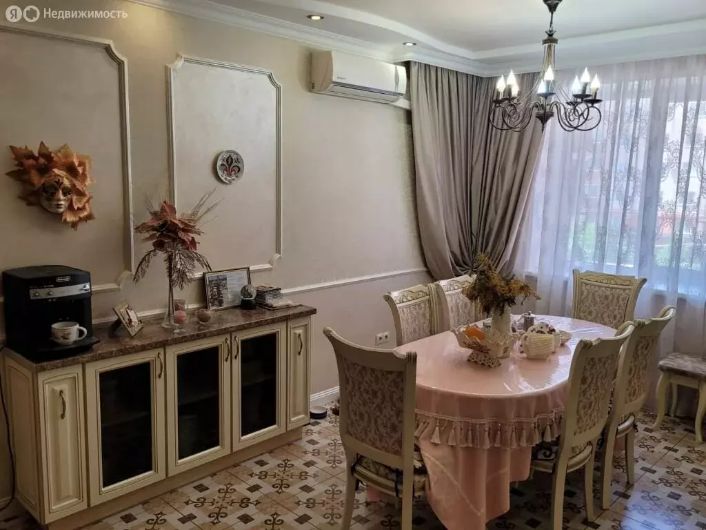 3-комнатная квартира: Ставрополь, улица Достоевского, 75 (110 м) - Фото 0