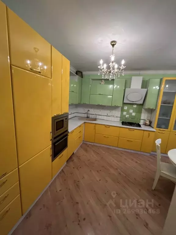 3-к кв. Астраханская область, Астрахань ул. Менжинского, 2к2 (120.0 м) - Фото 2