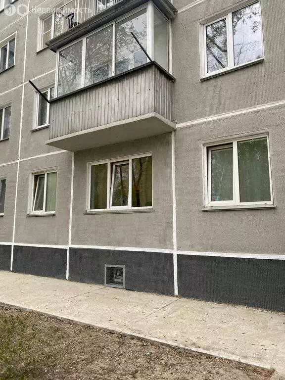 3-комнатная квартира: Новосибирск, улица Петухова, 50 (57 м) - Фото 1