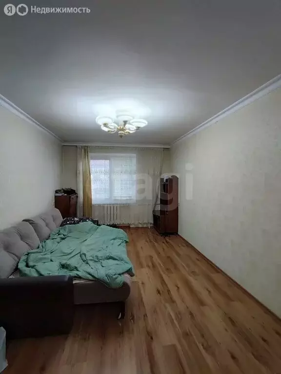 2-комнатная квартира: Владикавказ, улица Братьев Щукиных, 63к3 (54 м) - Фото 0