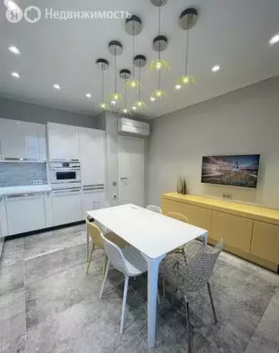 3-комнатная квартира: Краснодар, микрорайон имени Петра Метальникова, ... - Фото 1