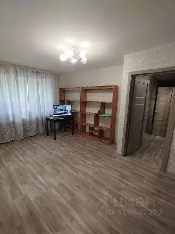 2-к кв. Псковская область, Великие Луки ул. Дьяконова, 12 (65.0 м) - Фото 0