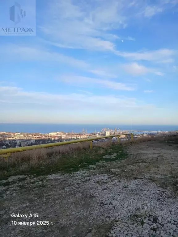 Участок в Крым, Феодосия Родник ТСН, ул. Виноградная (10.0 сот.) - Фото 1