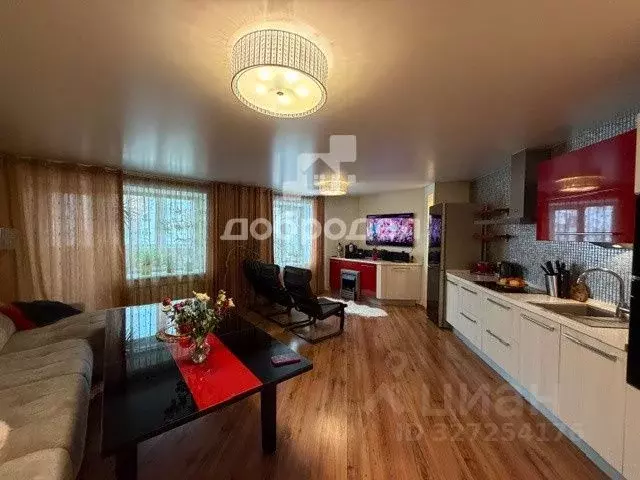 3-к кв. Свердловская область, Екатеринбург ул. Викулова, 63к4 (86.2 м) - Фото 1