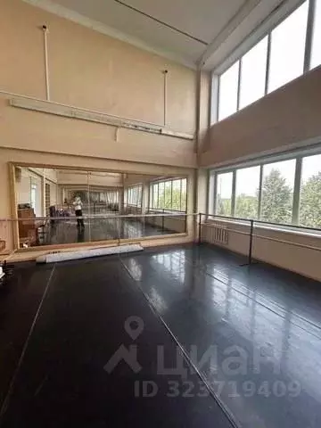 Помещение свободного назначения в Татарстан, Нижнекамск ул. Чулман, 18 ... - Фото 1