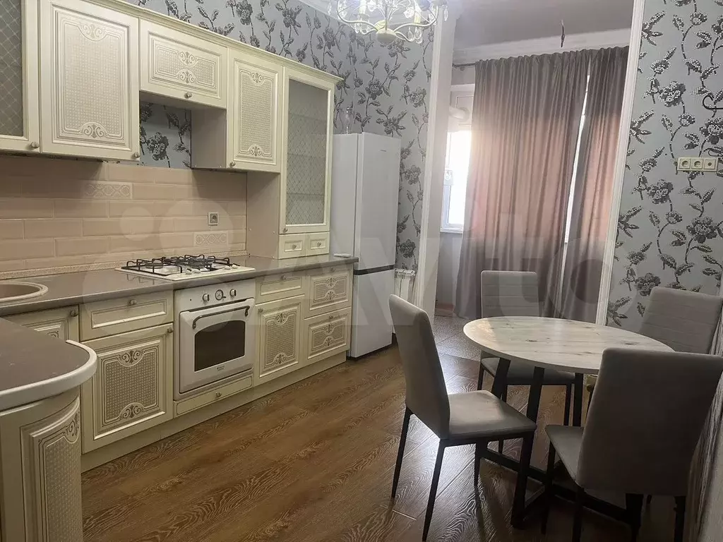 1-к. квартира, 75 м, 3/9 эт. - Фото 0