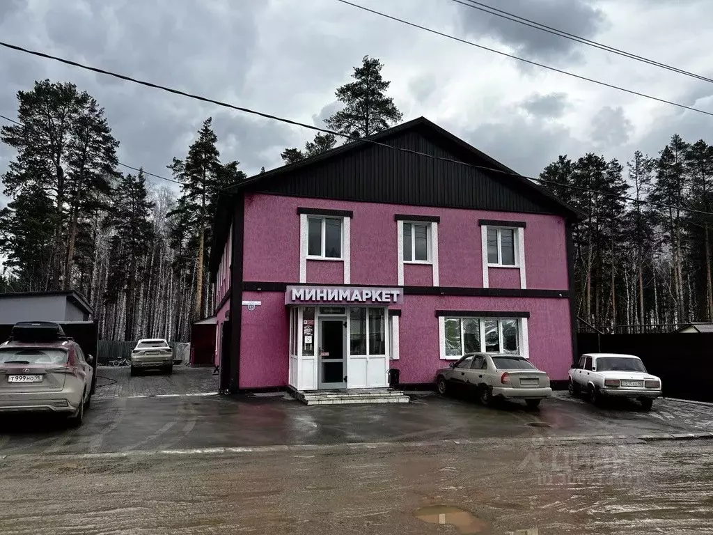 Коттедж в Свердловская область, Верхнее Дуброво пгт ул. ... - Фото 0