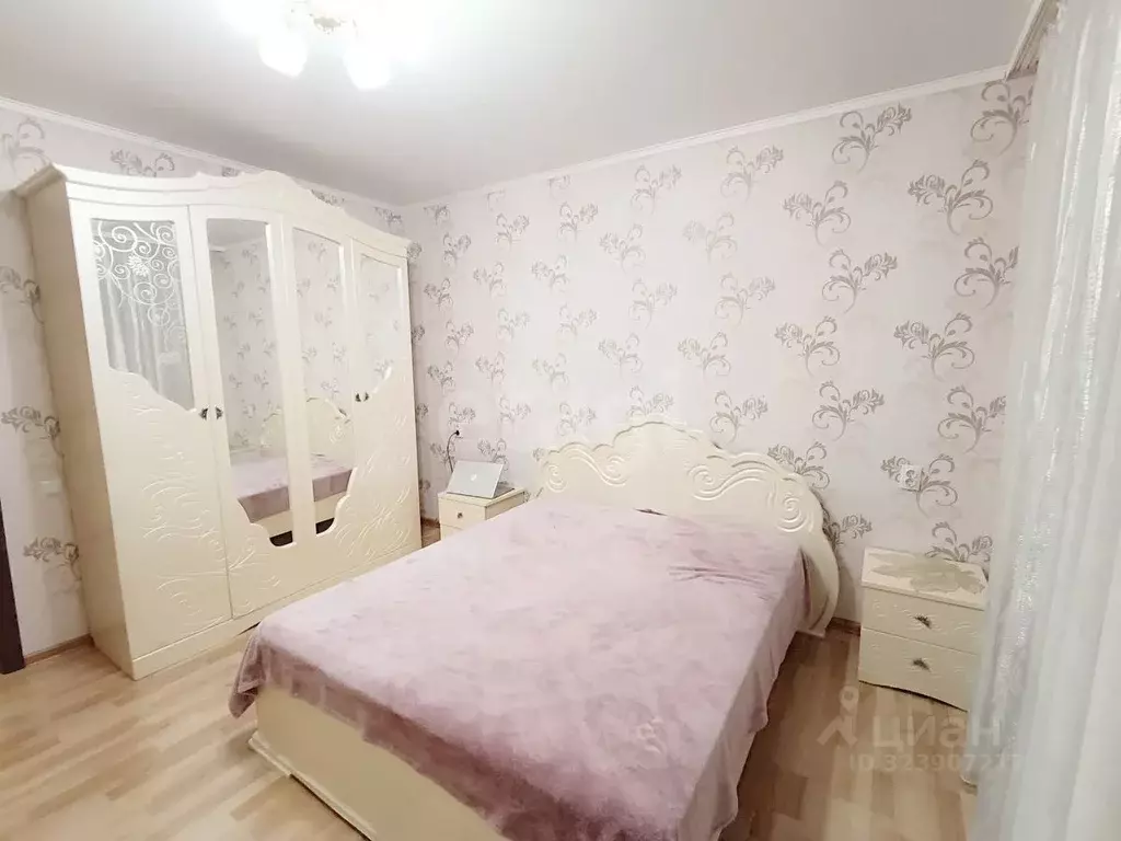 2-к кв. Белгородская область, Алексеевка ул. Степана Разина, 44 (57.5 ... - Фото 2