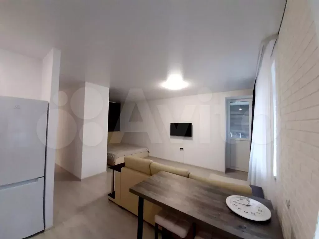 1-к. квартира, 42 м, 3/3 эт. - Фото 1