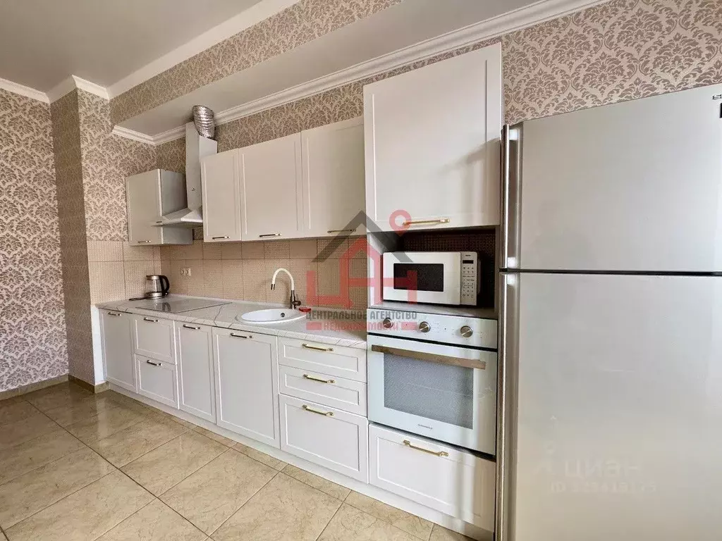 1-к кв. Ставропольский край, Ессентуки Октябрьская ул., 337/2 (63.7 м) - Фото 2