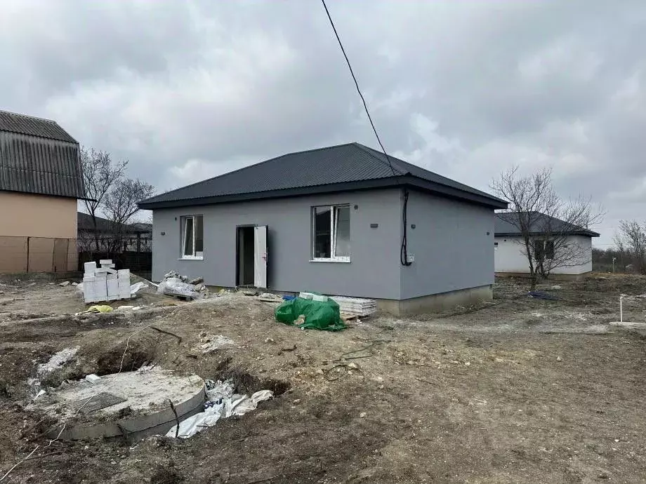 Дом в Крым, Симферопольский район, Трудовское с/пос, ... - Фото 1