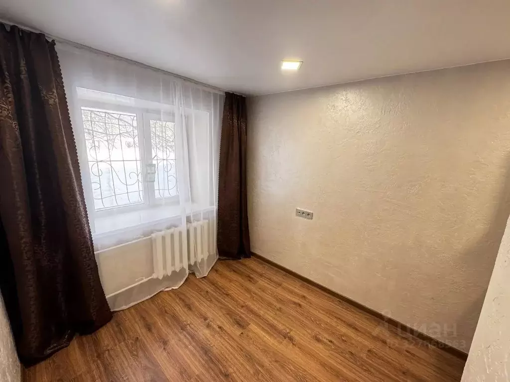 Студия Алтайский край, Барнаул ул. Эмилии Алексеевой, 15А/60 (12.5 м) - Фото 1