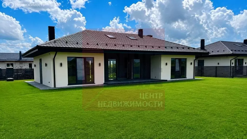 Дом в Калининградская область, Гурьевский муниципальный округ, посёлок ... - Фото 1