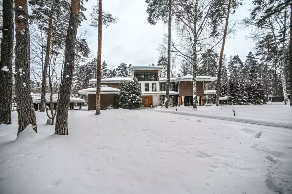 Коттедж в Московская область, Одинцовский городской округ, д. Маслово, ... - Фото 0