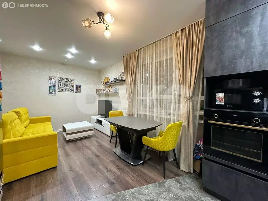 3-комнатная квартира: посёлок Молодёжный, улица Вадима Усова, 22 (80 ... - Фото 2