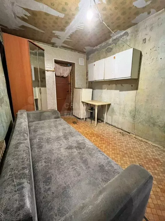 Комната 11,7 м в 4-к., 2/5 эт. - Фото 1