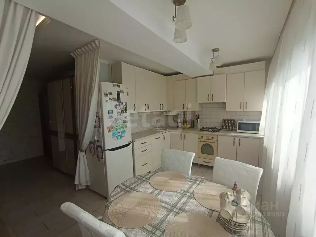 3-к кв. Крым, Симферопольский район, с. Перово ул. Пригородная (88.0 ... - Фото 2