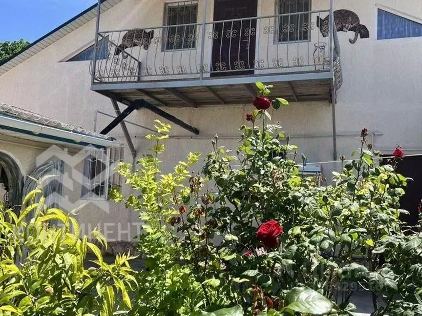 Дом в Крым, Черноморское пгт ул. Первомайская, 19 (250 м) - Фото 2