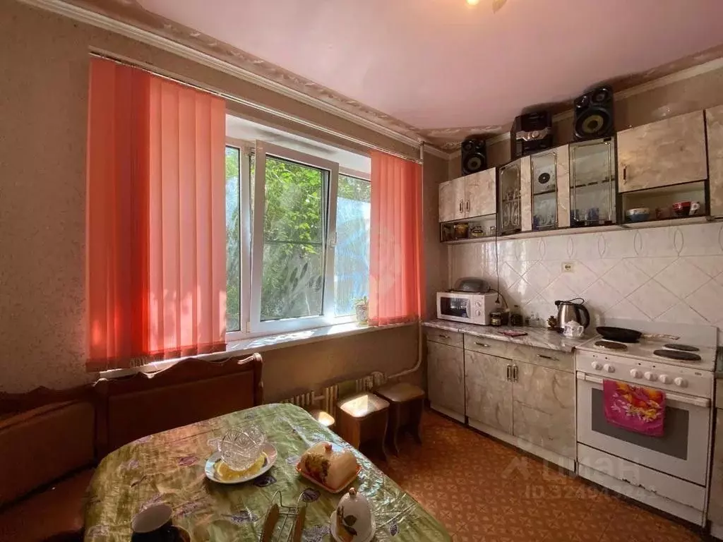 2-к кв. Белгородская область, Старый Оскол Конева мкр, 2 (54.3 м) - Фото 1