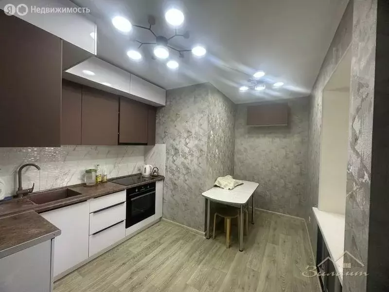2-комнатная квартира: Казань, проспект Победы, 152/33 (47 м) - Фото 0