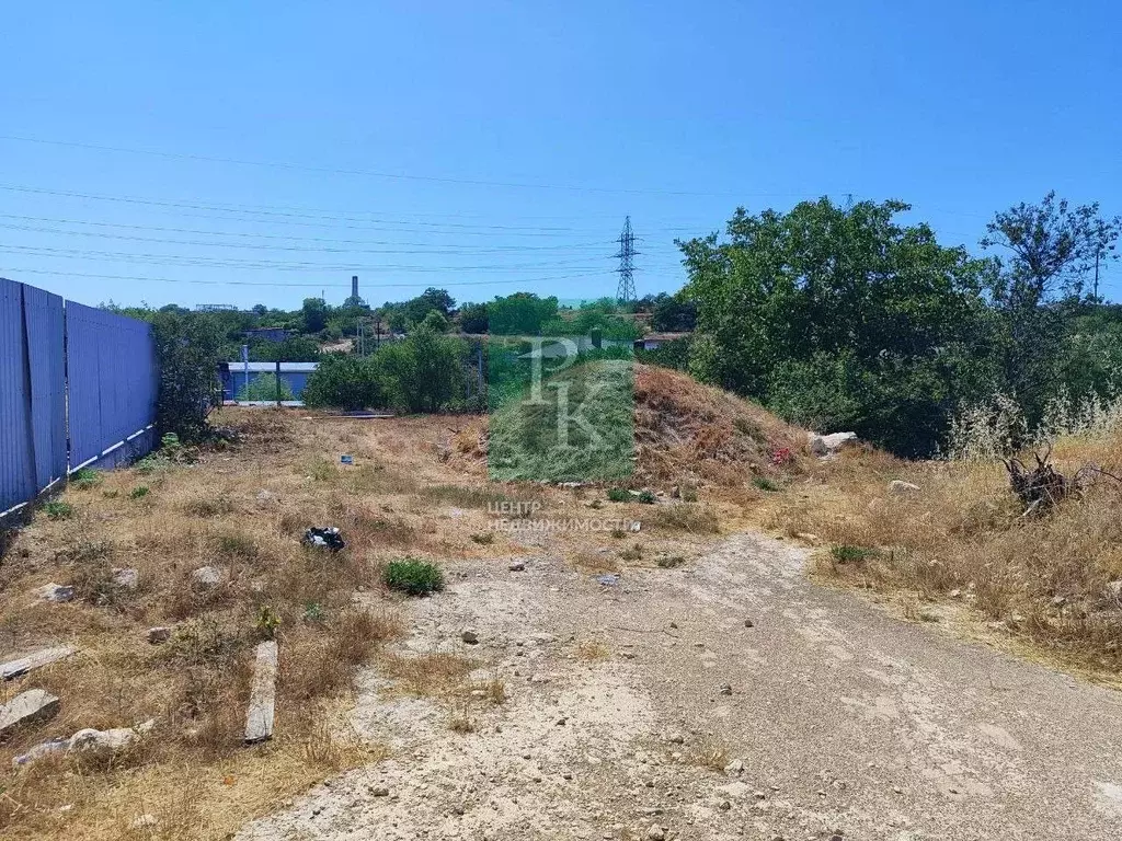 Участок в Севастополь ул. Молочная (9.4 сот.) - Фото 1