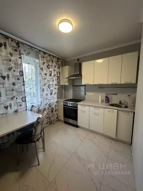 2-к кв. Краснодарский край, Сочи Центральный мкр, ул. Воровского, 58 ... - Фото 1