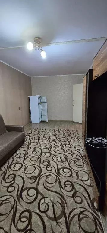 Комната Саратовская область, Энгельс 1-й мкр, 9 (18.0 м) - Фото 2