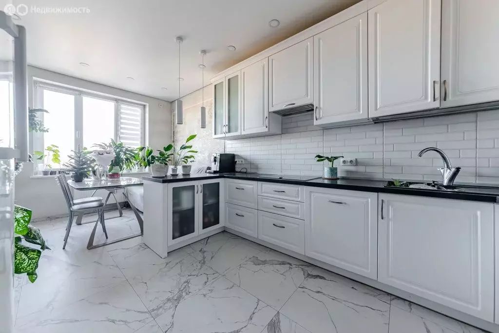 3-комнатная квартира: Санкт-Петербург, проспект Народного Ополчения, ... - Фото 1