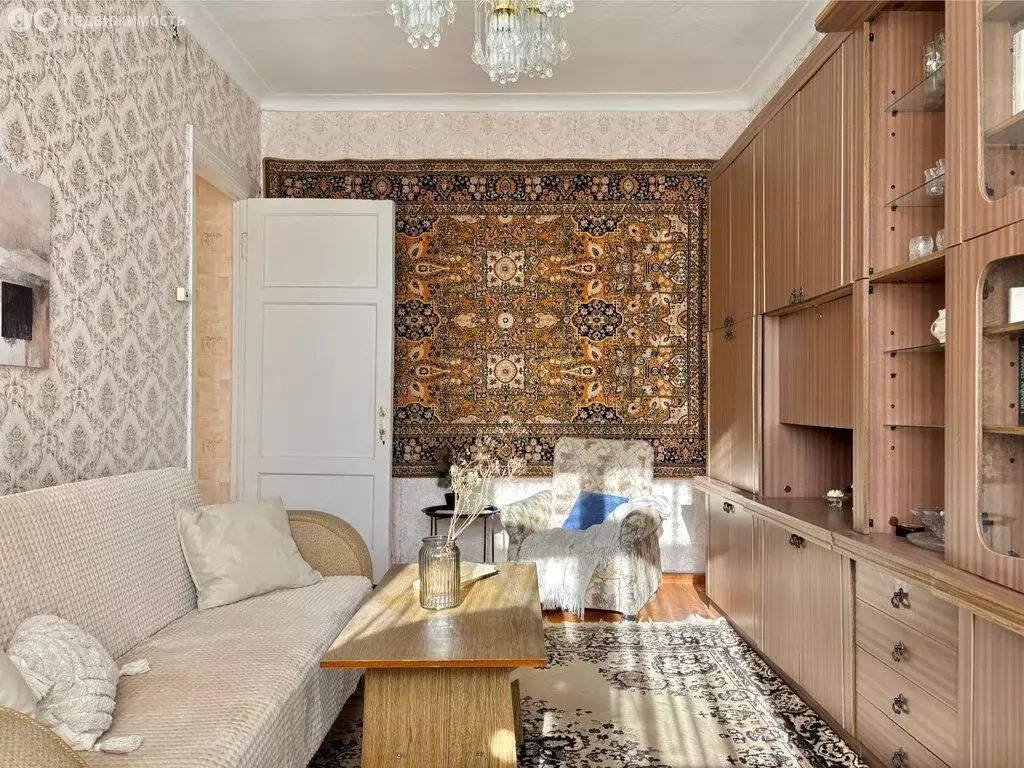 2-комнатная квартира: Иркутский муниципальный округ, рабочий посёлок ... - Фото 1