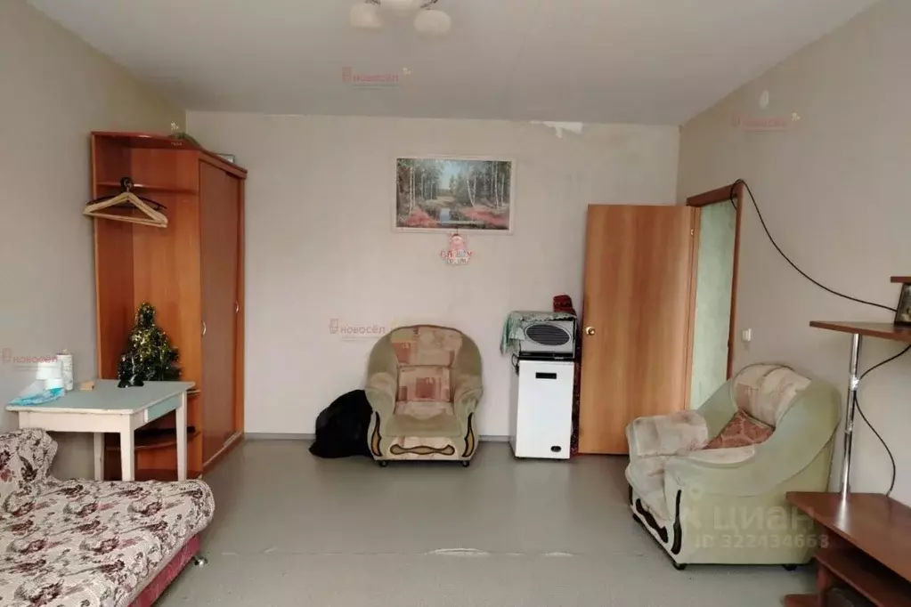 1-к кв. Свердловская область, Реж ул. Калинина, 38/4 (40.0 м) - Фото 1