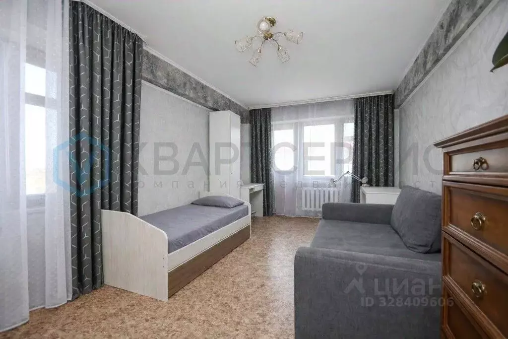 2-к кв. Омская область, Омск ул. Труда, 35 (43.8 м) - Фото 1