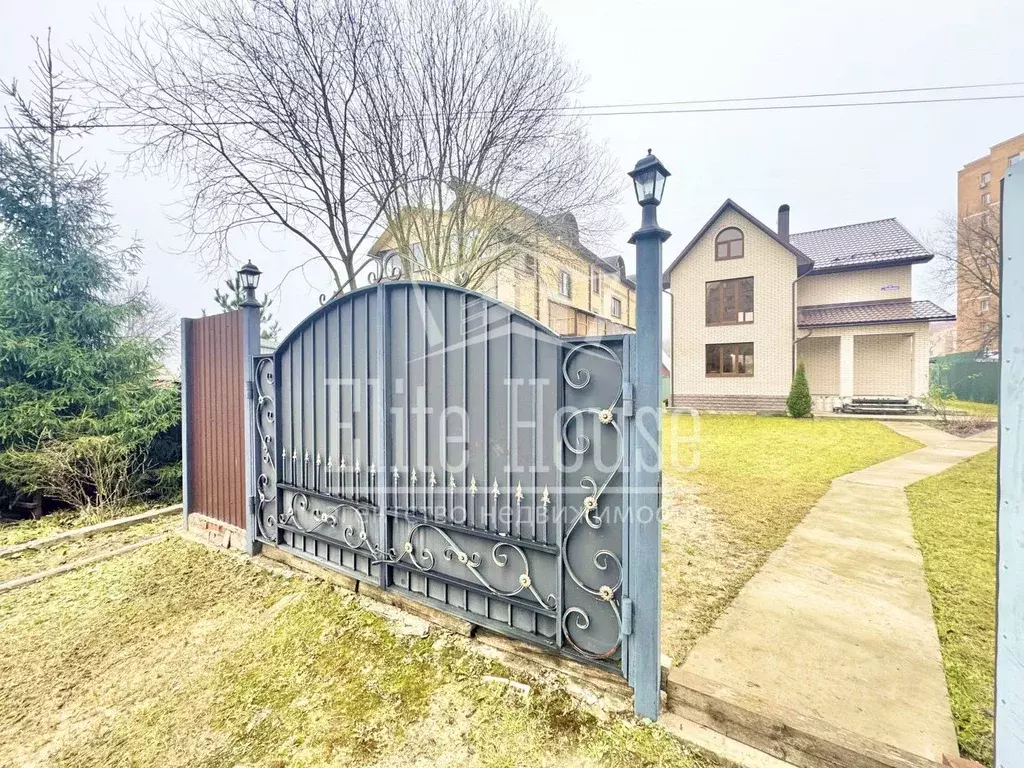 Дом в Калужская область, Калуга Заречная ул., 94 (220 м) - Фото 1