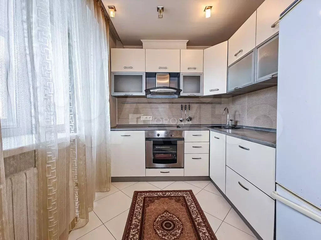 1-к. квартира, 43 м, 10/10 эт. - Фото 0